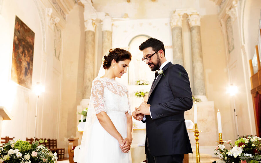 Real Wedding Photoshoot in Sicily, Agrigento Church